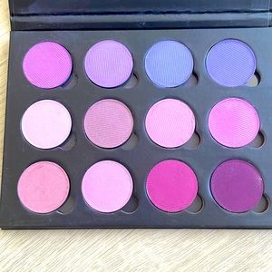 Devinah Cosmetics Single Shadow Palette